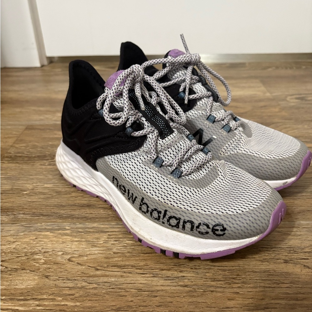 New Balance Women Sneakers Shoe Fresh Foam Roav Trail Gray Black Mesh